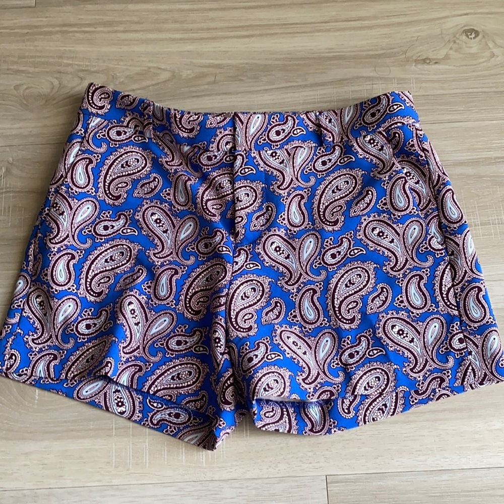 NWOT Banana Republic Paisley shorts